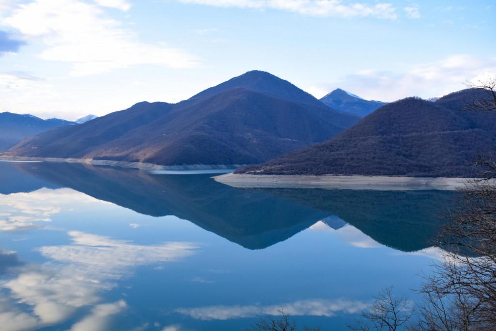 ჟინვალის ჯვარპატიოსნის ეკლესია