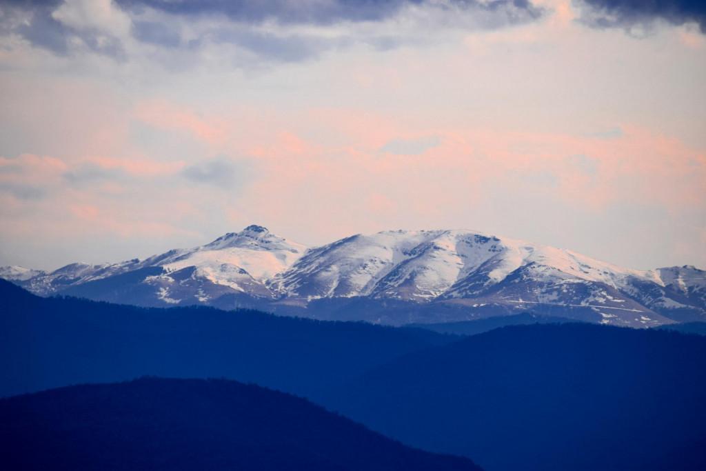 ლოქის ქედი