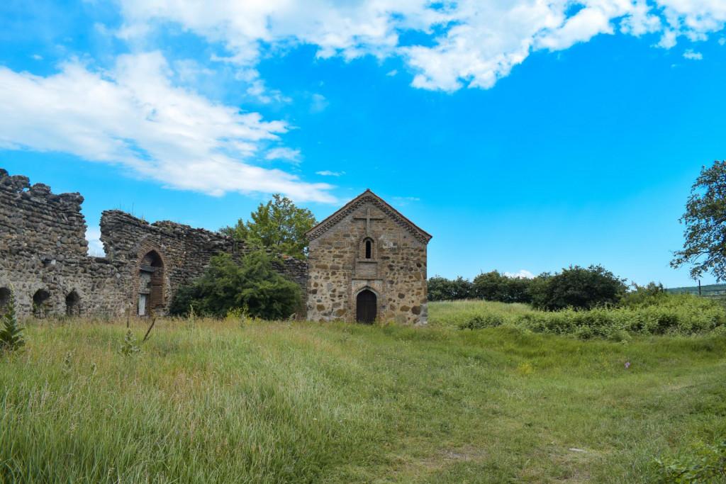 არტოზანის მაყაშვილების ციხე-დარბაზის კომპლექსი II