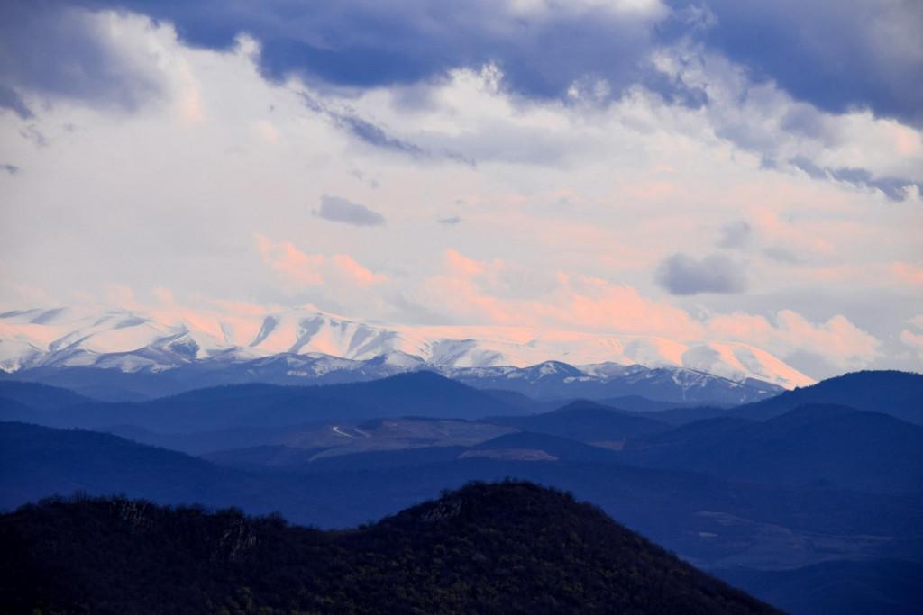 ლოქის ქედი