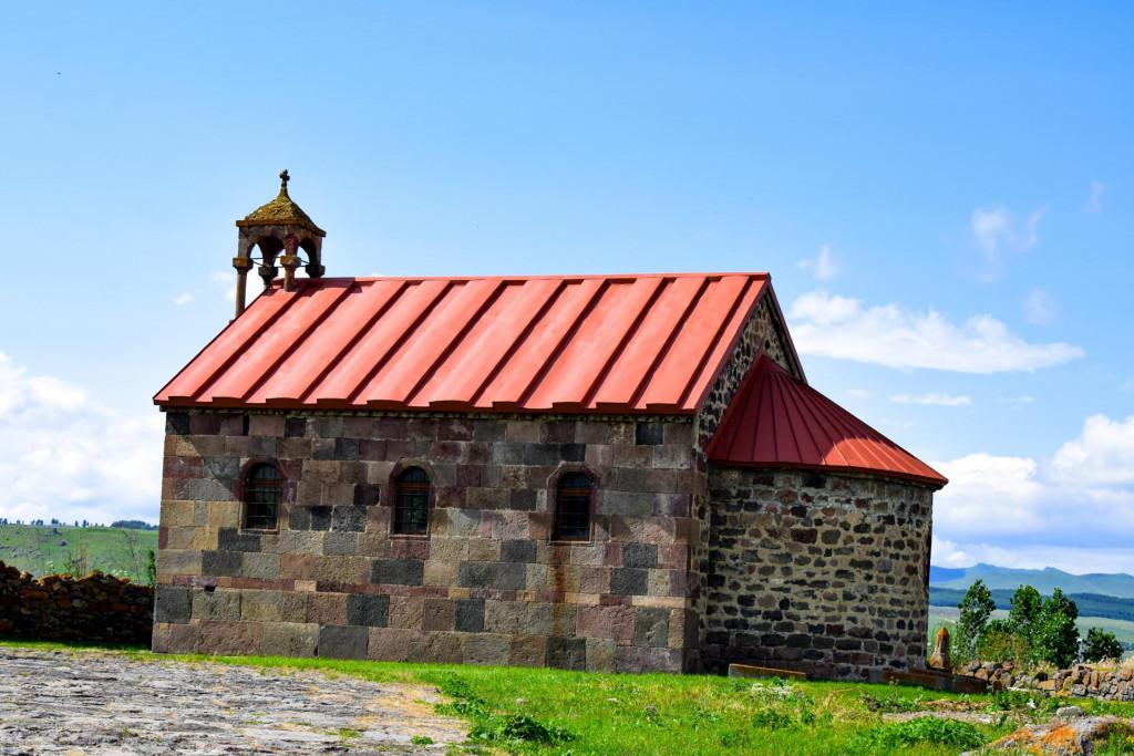 ბერთას  იოანე ოქროპირის, ბასილი დიდის და გრიგოლ ღვთისმეტყველის ტაძარი