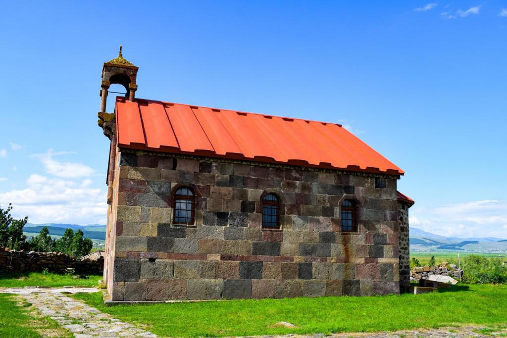 ბერთას  იოანე ოქროპირის, ბასილი დიდის და გრიგოლ ღვთისმეტყველის ტაძარი