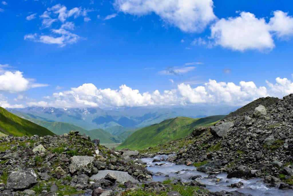აბუდელაურის ფერადი ტბები