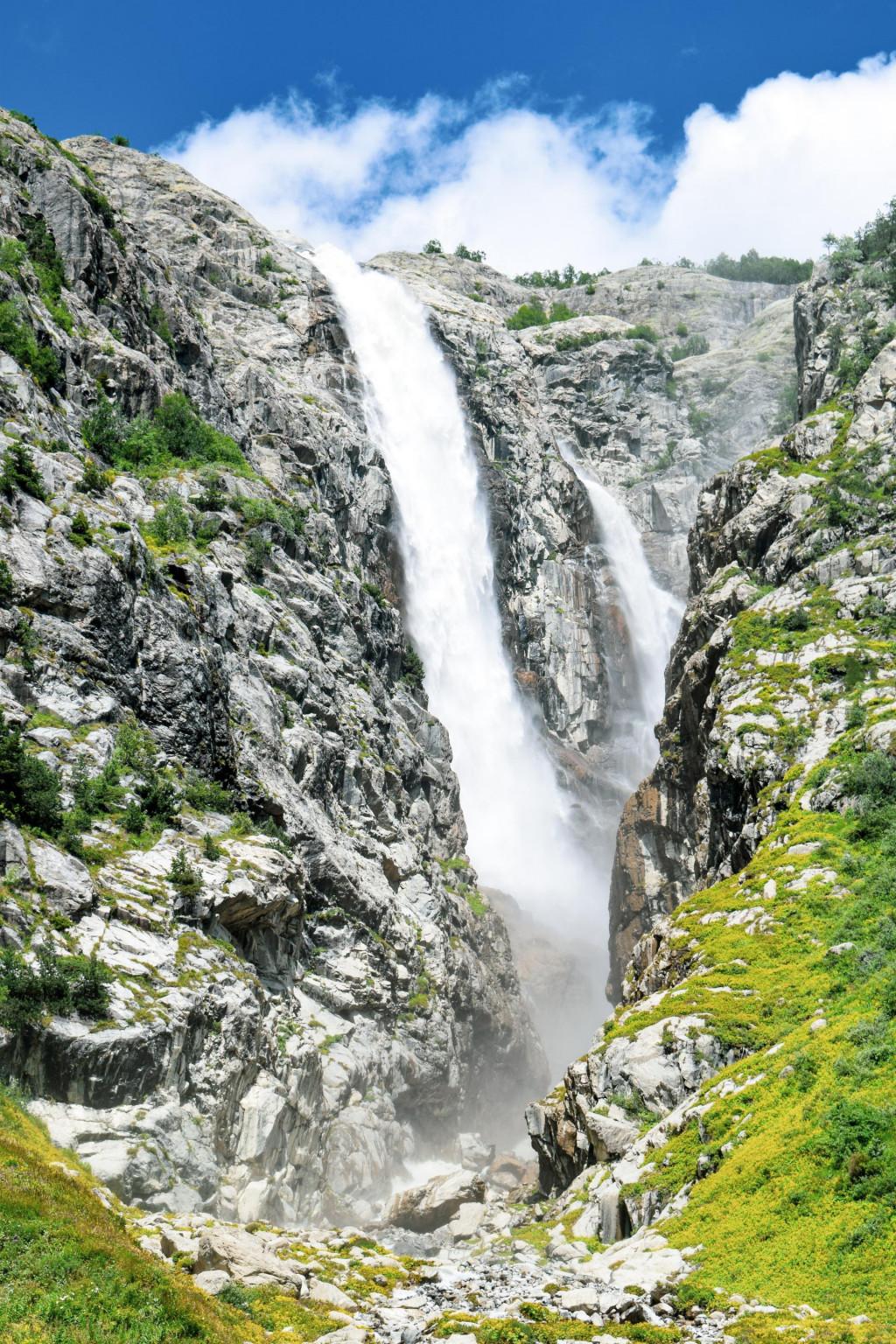 უშბის ჩანჩქერი (შდუგრა)