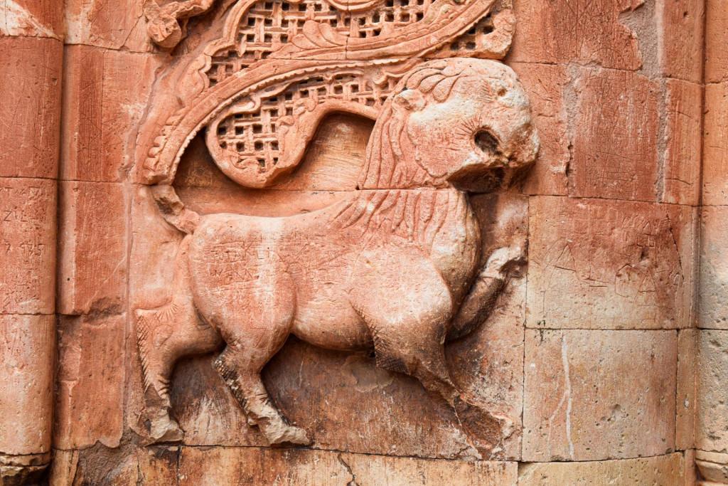 ისაკ ფაშა ჯაყელის სასახლე