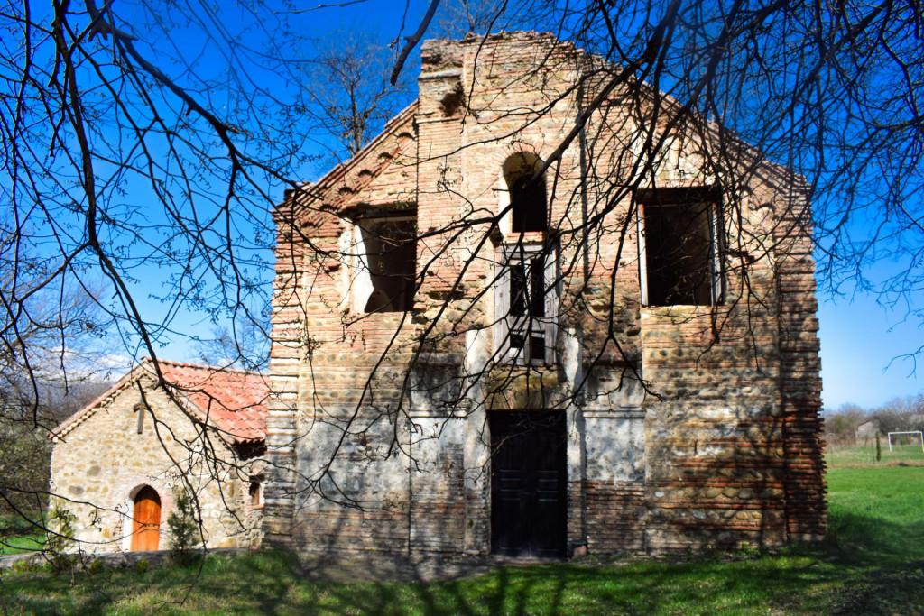 ვარდისუბნის სვეტიცხოველი და ღვთისმშობლის ეკლესია