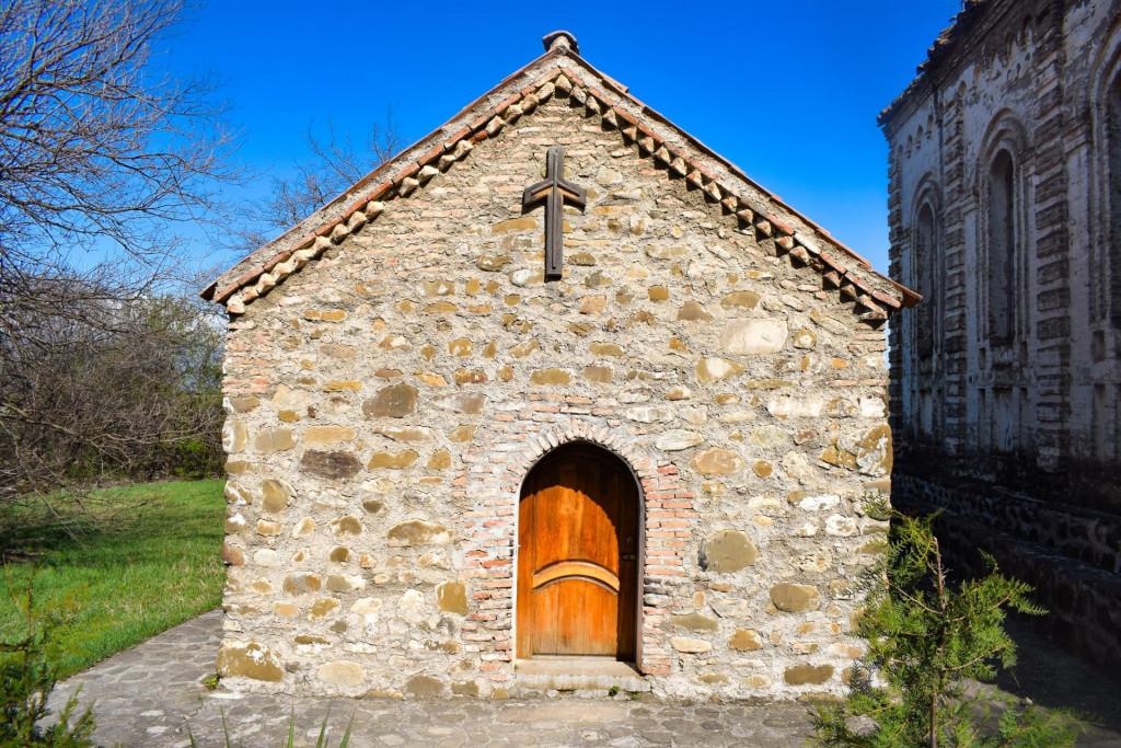 ვარდისუბნის სვეტიცხოველი და ღვთისმშობლის ეკლესია