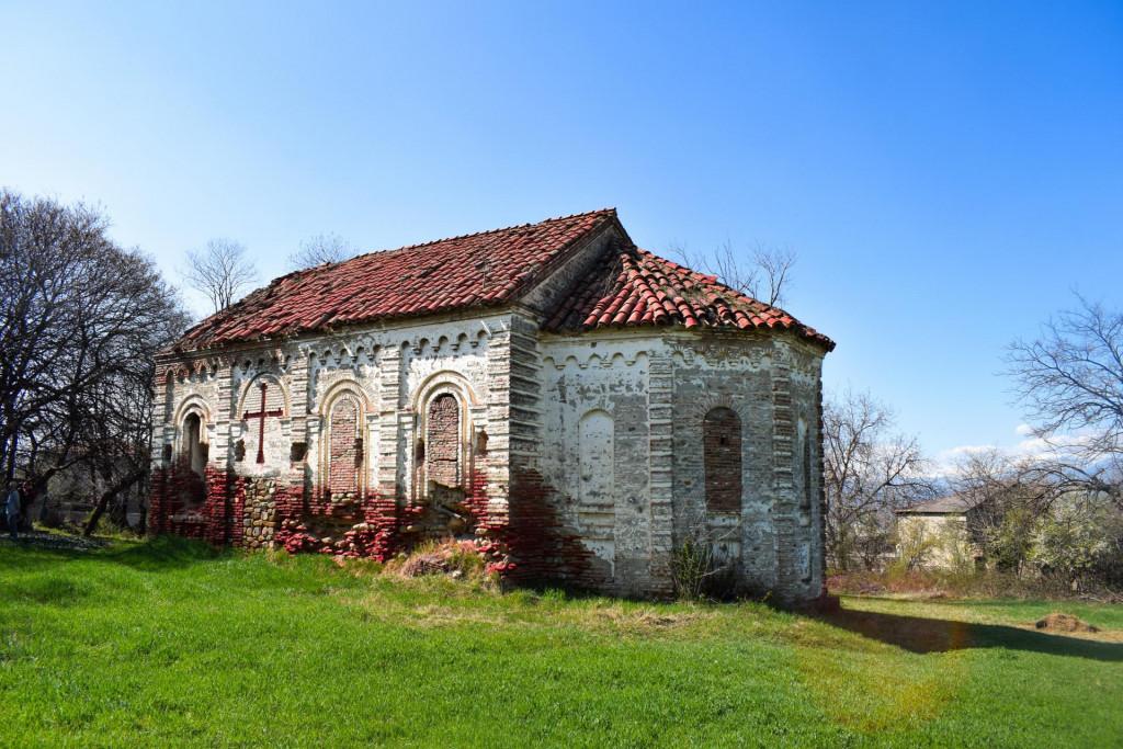 ვარდისუბნის სვეტიცხოველი და ღვთისმშობლის ეკლესია