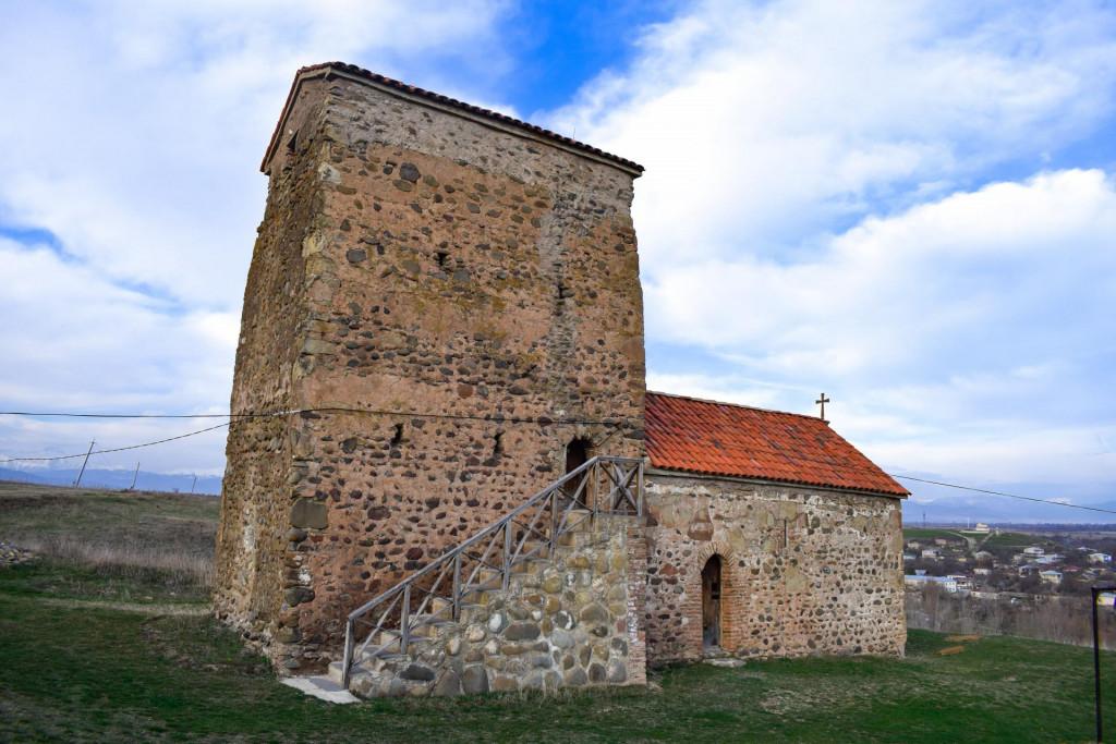 წვერის კომპლექსი (სამების ეკლესია და კოშკი)