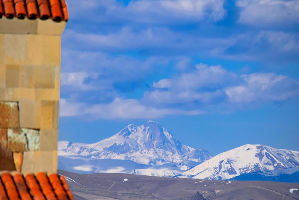 ზემო ხანდაკის წმინდა თევდორეს ეკლესია