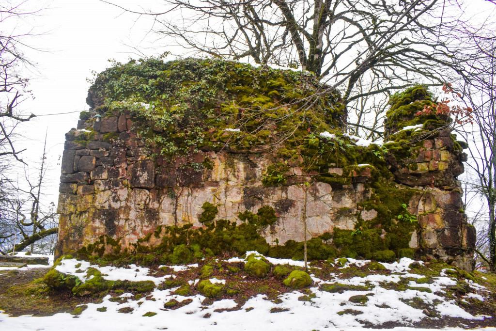 ჩიხის ციხე და ღვთისმშობლის ეკლესია