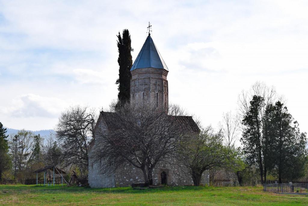 ახატელის ღვთაების ეკლესია