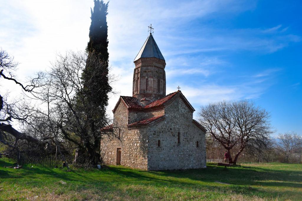 ახატელის ღვთაების ეკლესია