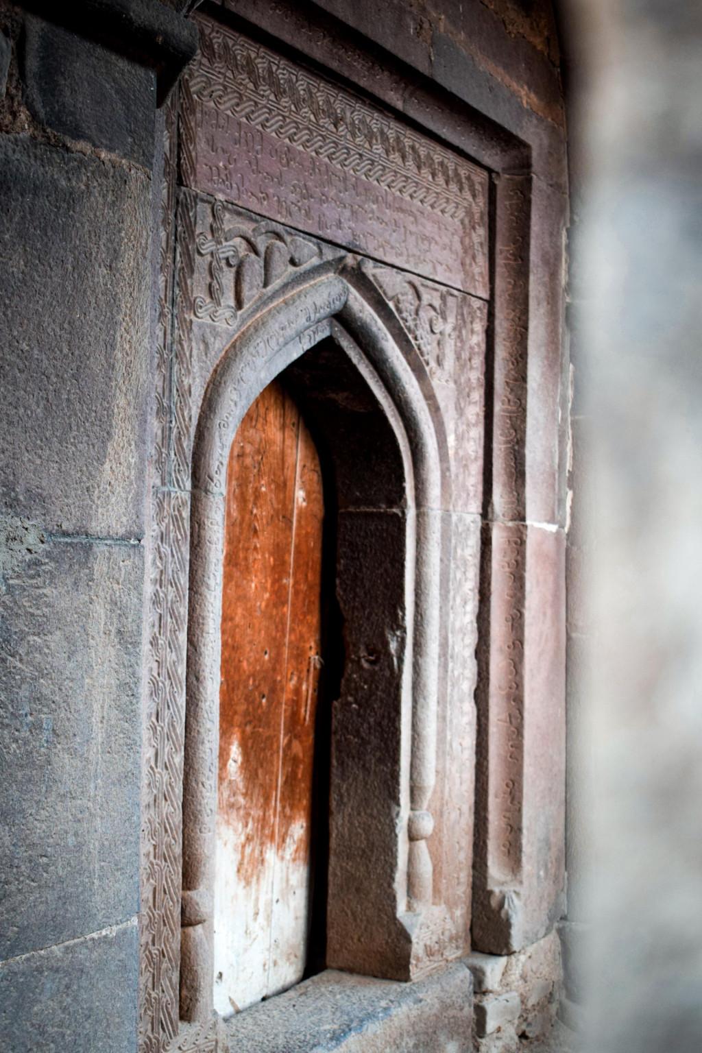 კოშკების ტყუპი ეკლესია