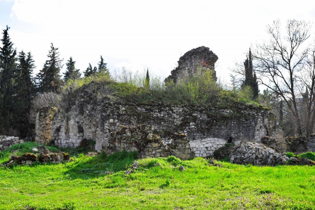 ახმეტის ღვთაების ეკლესია