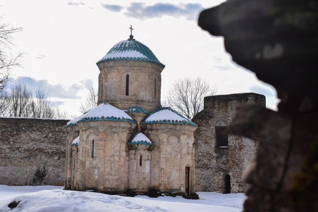 კვეტერას ციხე-ქალაქი