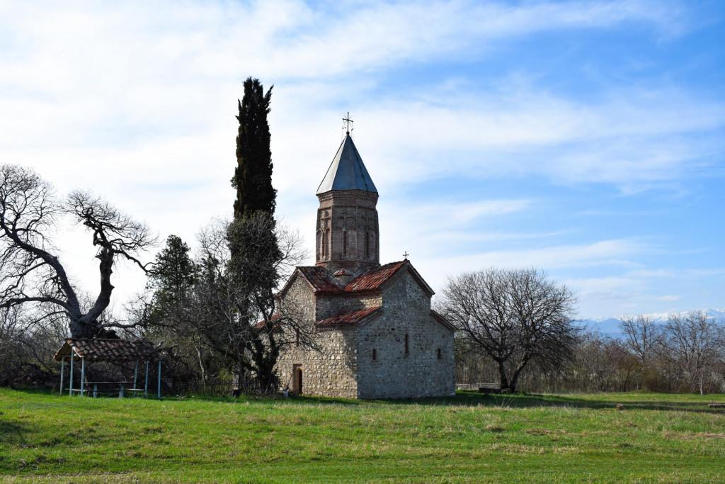 ახატელის ღვთაების ეკლესია