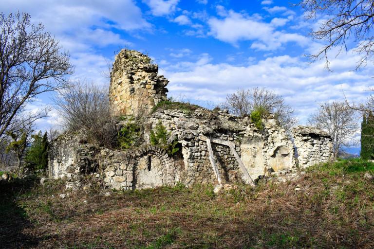 ახმეტის ღვთაების ეკლესია