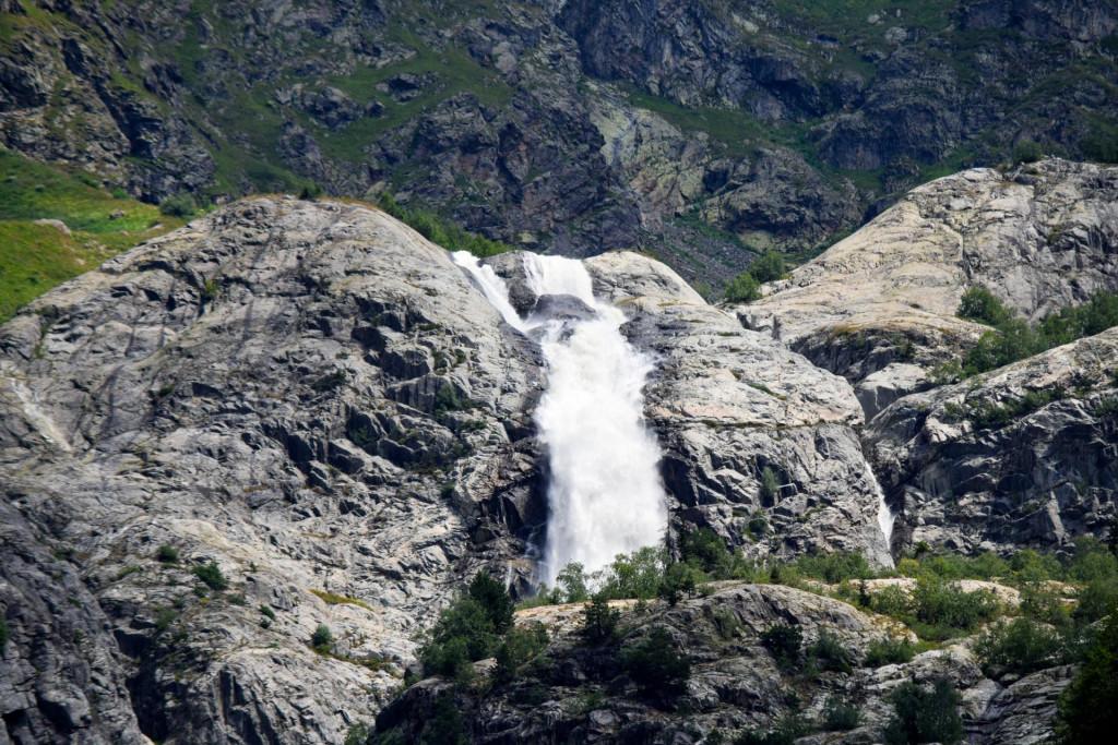 უშბის ჩანჩქერი (შდუგრა)