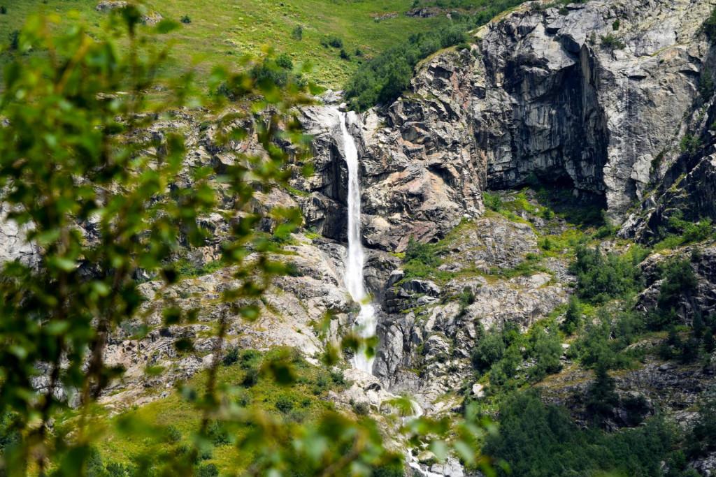 უშბის ჩანჩქერი (შდუგრა)