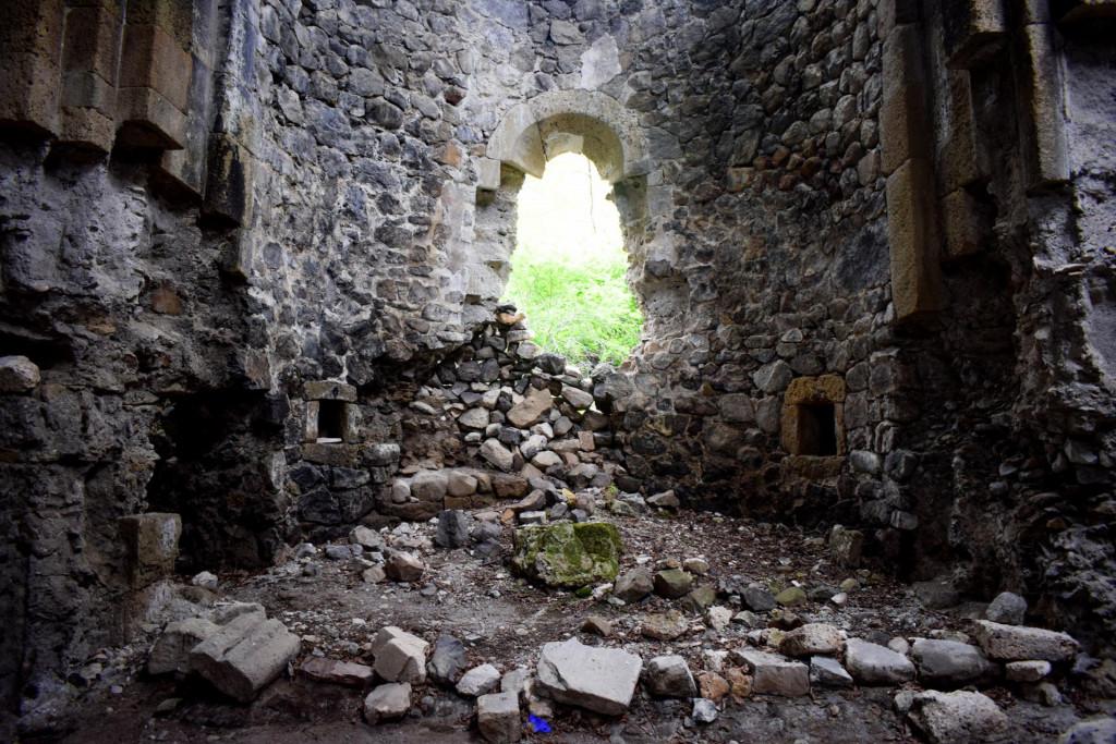 იენირაბათის (ახალდაბის/ლონგოთხევის) ეკლესია