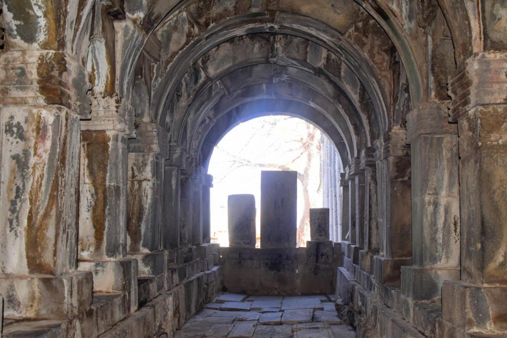 სანაჰინის მონასტერი