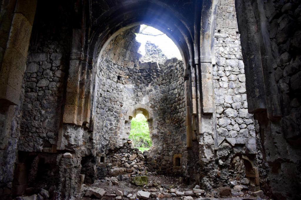 იენირაბათის (ახალდაბის/ლონგოთხევის) ეკლესია