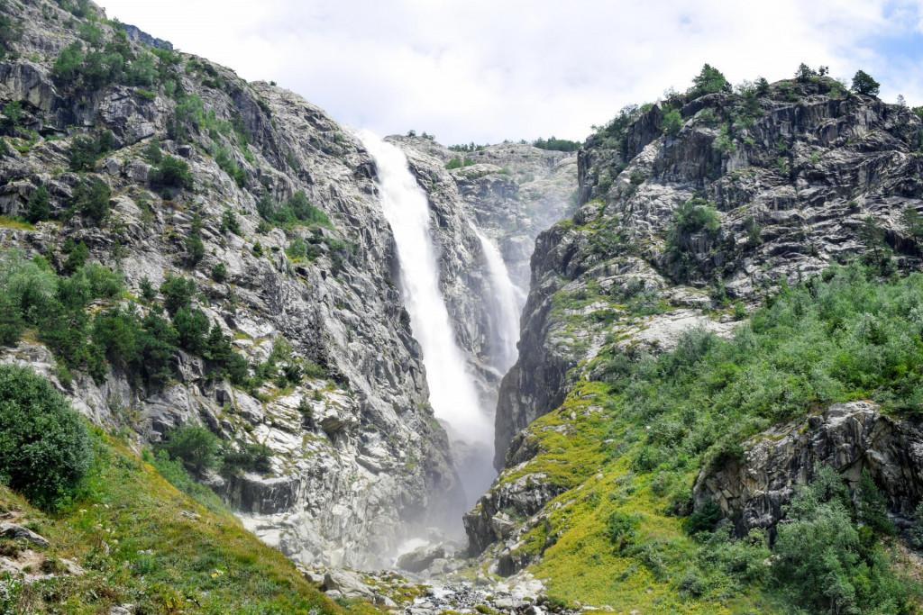 უშბის ჩანჩქერი (შდუგრა)