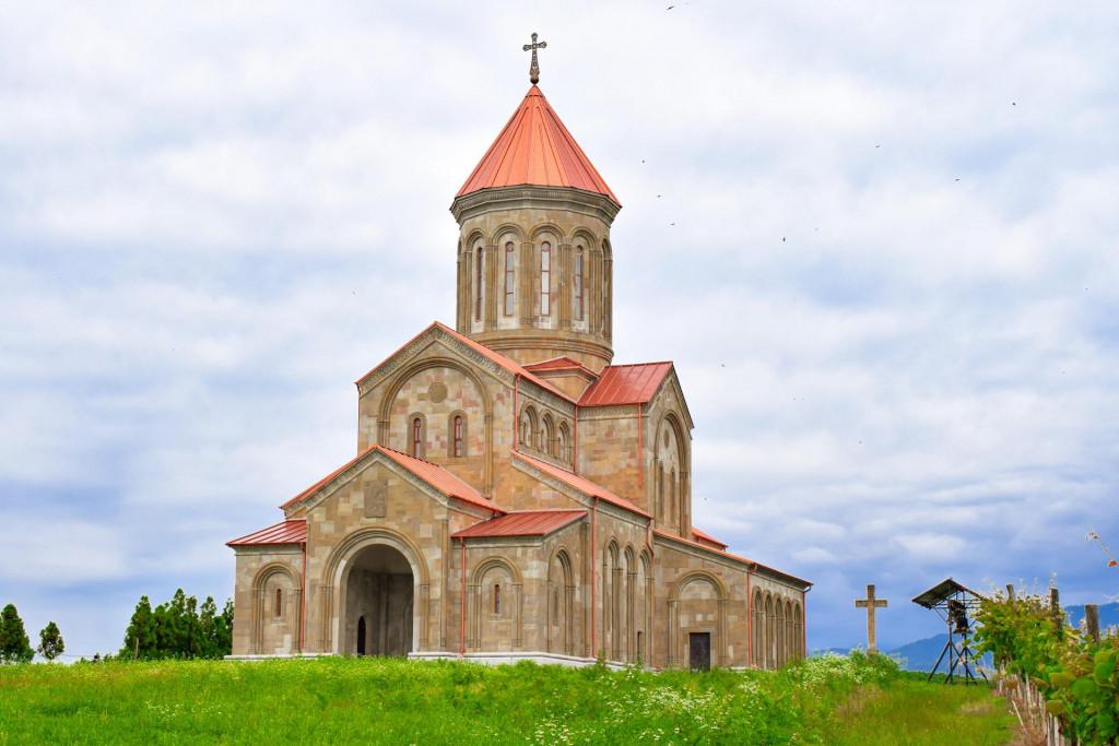 გვარას ივერიის ღვთისმშობლის ეკლესია