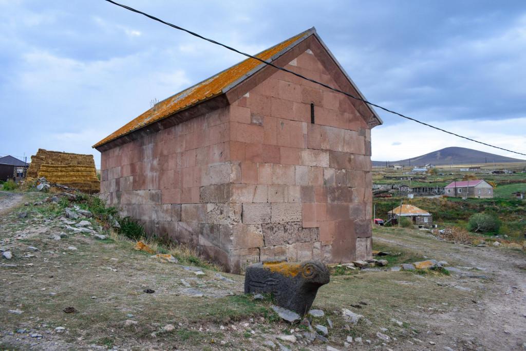 ფარავნის ეკლესია