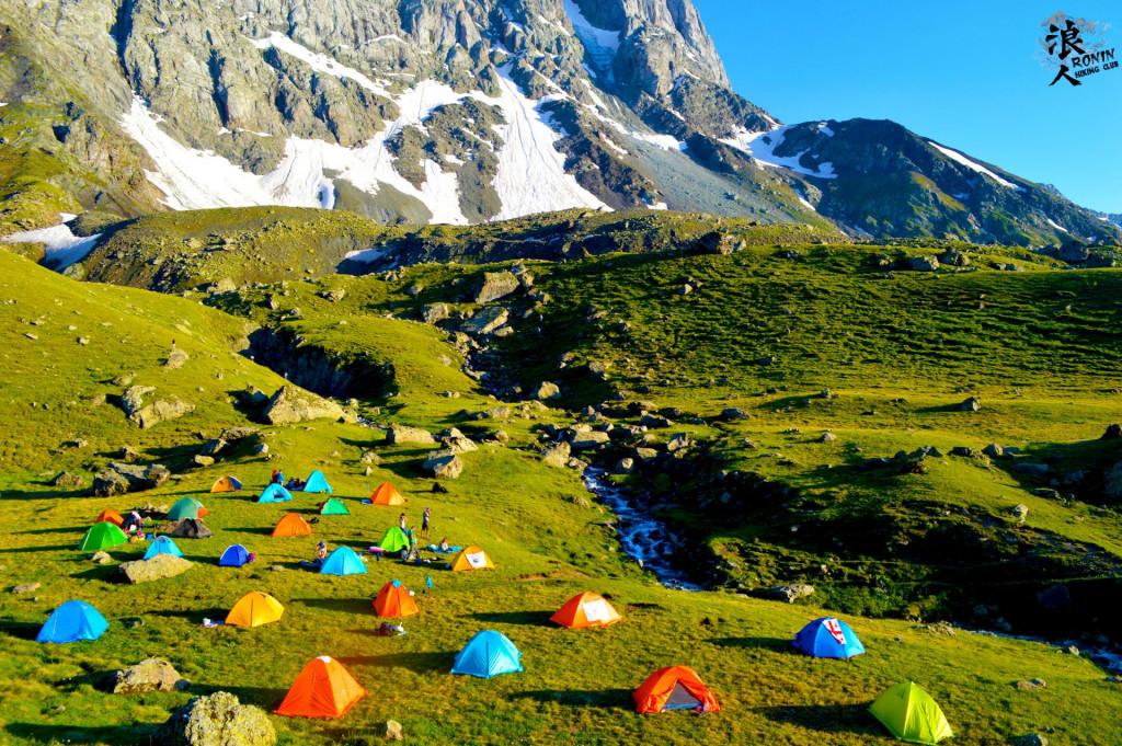 მოირონინე ჯუთა - ჭაუხები - აბუდელაურის ფერადი ტბები