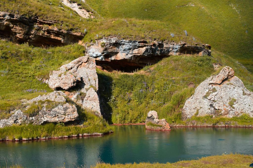 ბუყბუყას ტბა