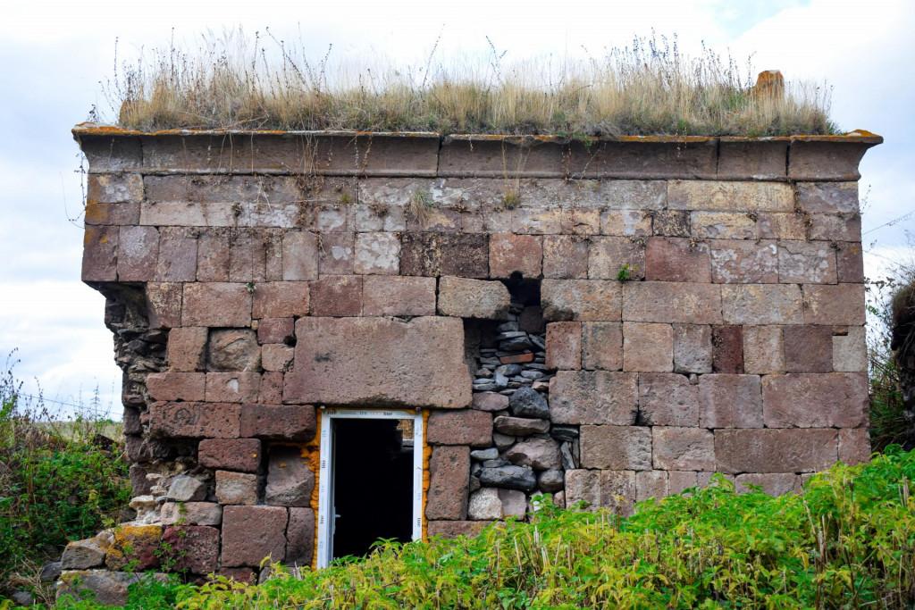 ფარავნის მცირე ეკლესია