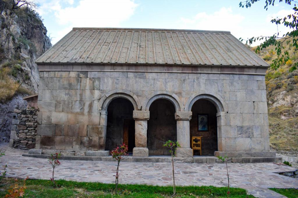 ზედა ვარძიის დედათა მონასტერი