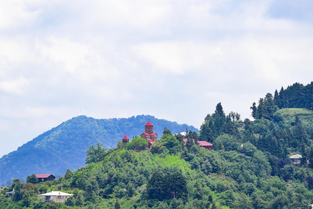 ზედა სამების ეკლესია