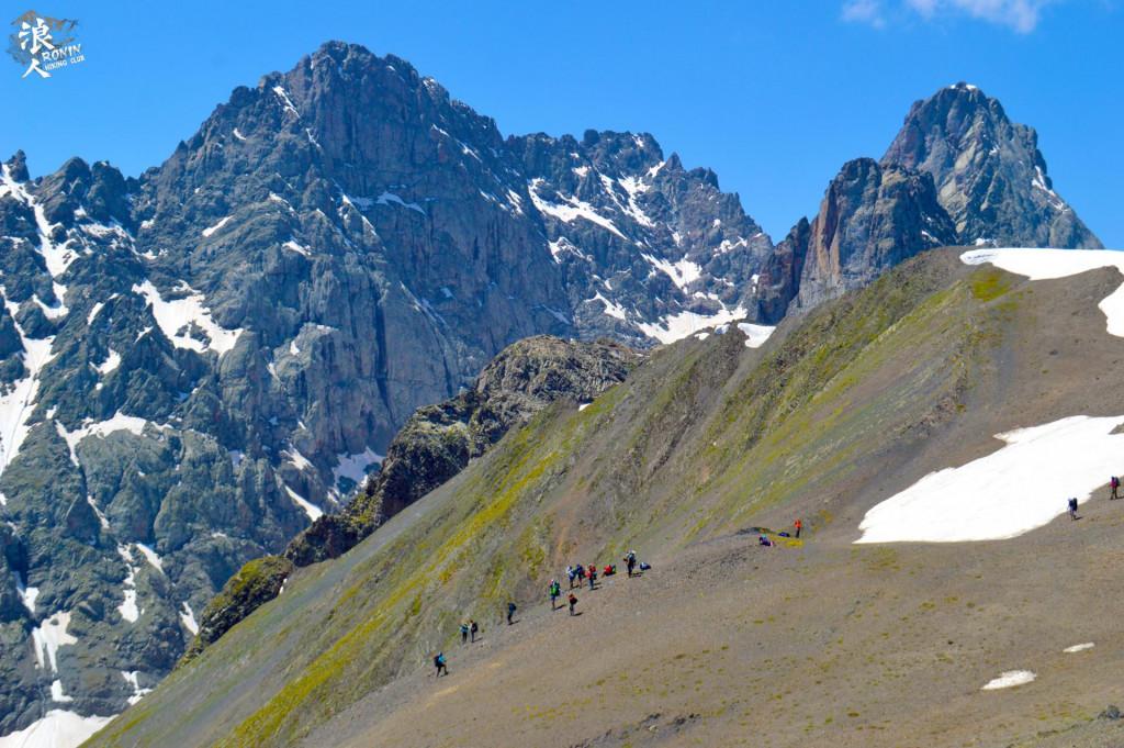 მოირონინე ჯუთა - ჭაუხები - აბუდელაურის ფერადი ტბები