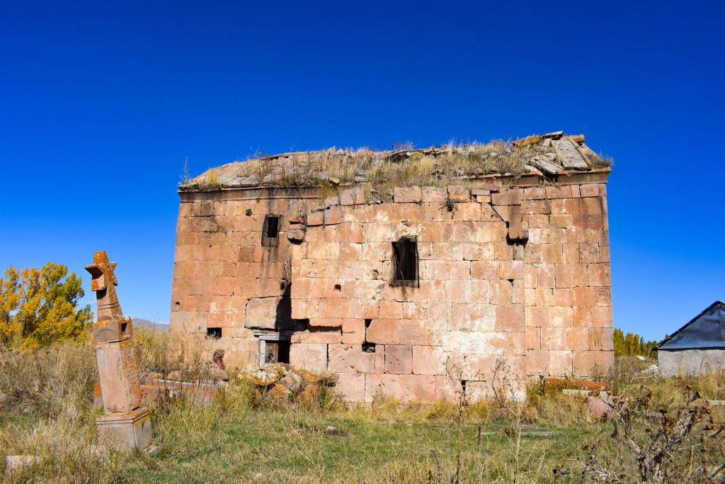 ღრტილას ქართული ეკლესია