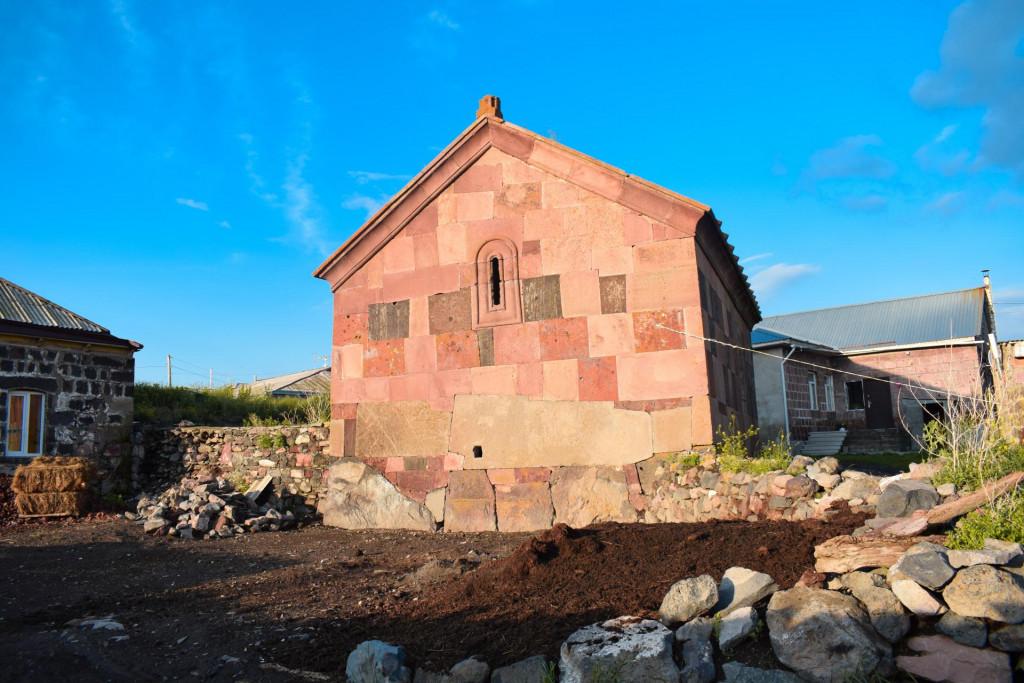 განძანის ეკვდერიანი ეკლესია