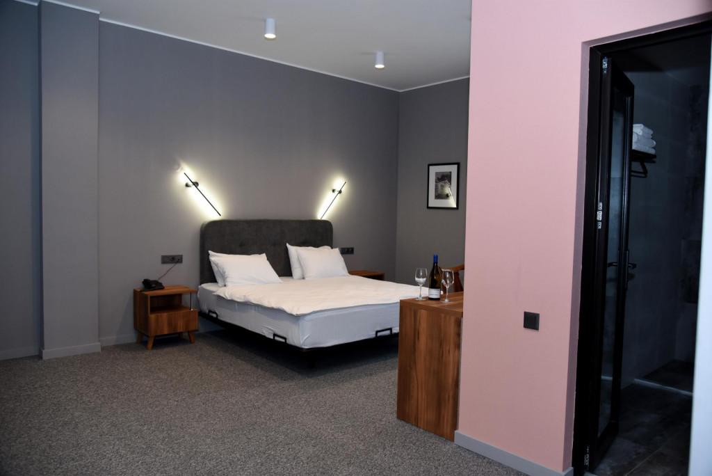 სასტუმრო ჭიათურელი