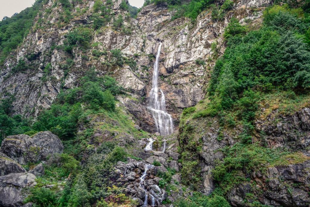 ხადორის ჩანჩქერი, პანკისის ხეობა - khadori waterfall, paknisi gorge