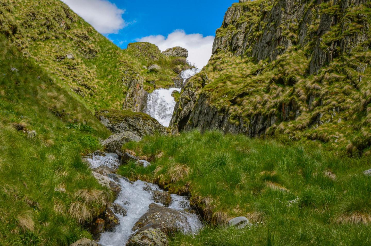 ჯუთას ჩანჩქერი - Juta waterfall
