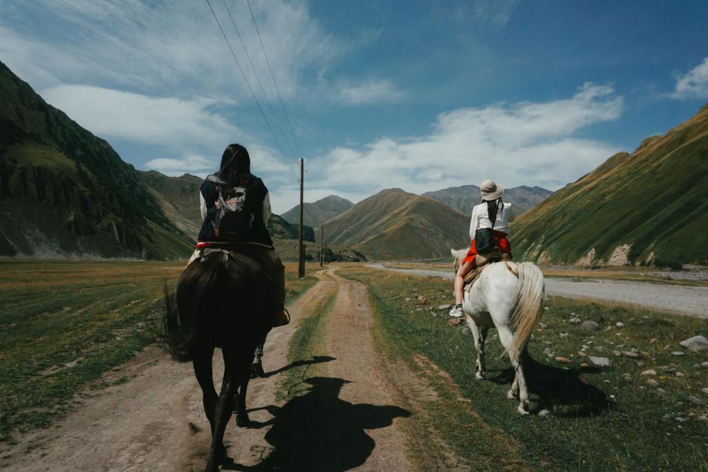 Horse riding adventure in Truso Valley with transfer