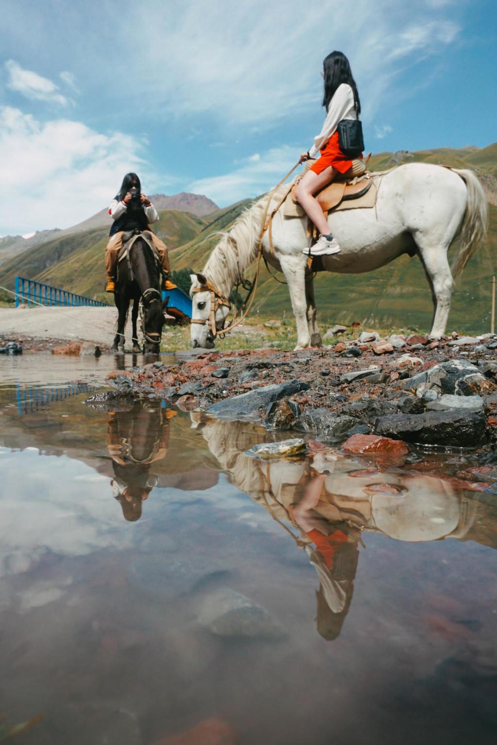 Horse riding adventure in Truso Valley with transfer