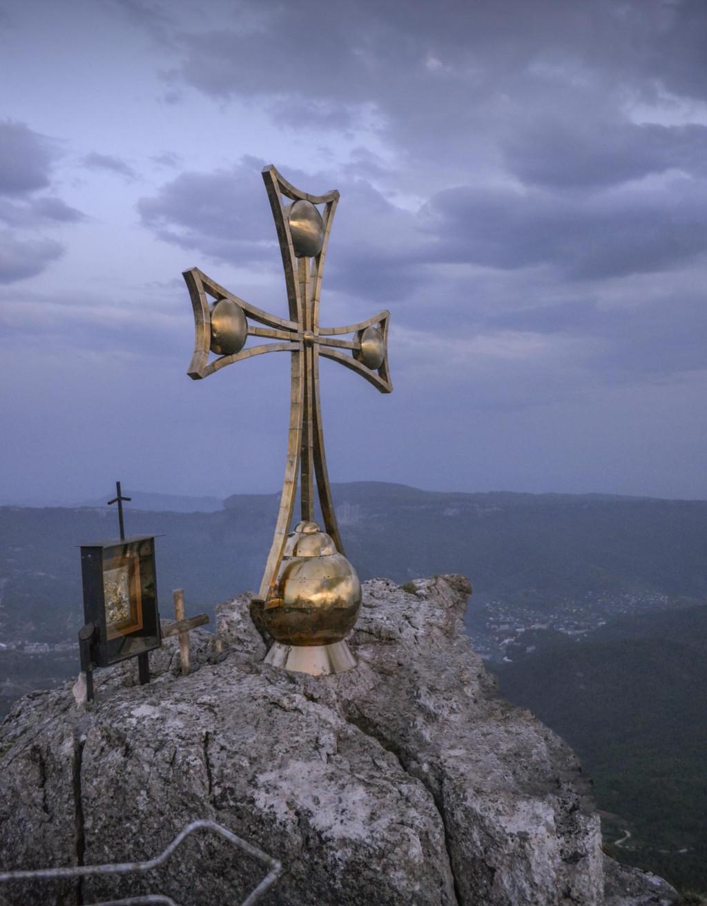 ცხრაჯვარი