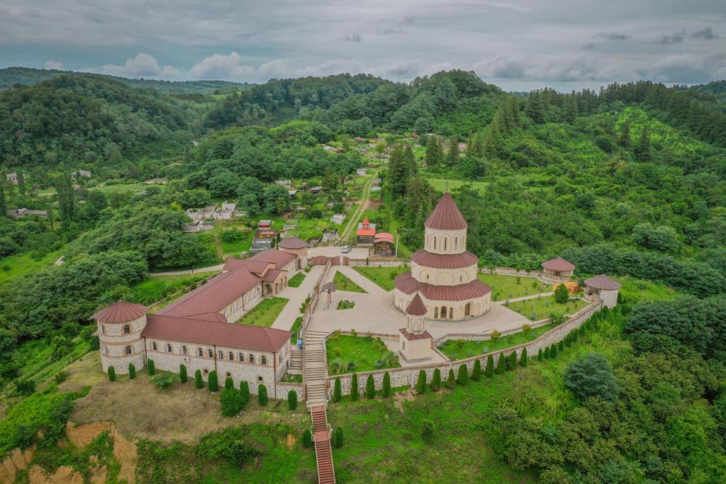 ხობის საეკლესიო კომპლექსი, Khobi Church Complex