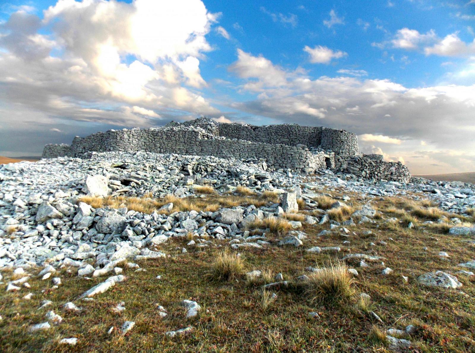 აბულის ციხე