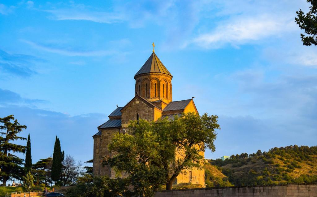 მეტეხის ღვთისმშობლის შობის სახელობის ტაძარი