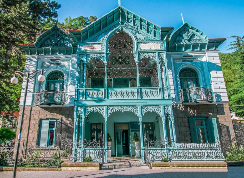 Blue Palace Firuza, ფირუზა