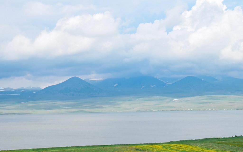 ფარავანის ტბა