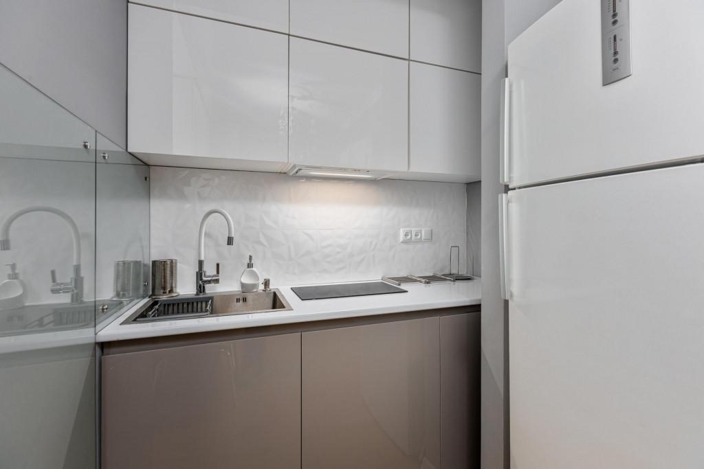 MaRKoS Sololaki Flat